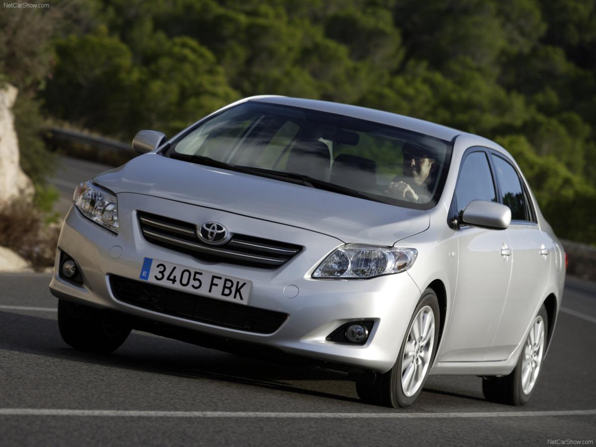 Car rental toyota corolla sedan