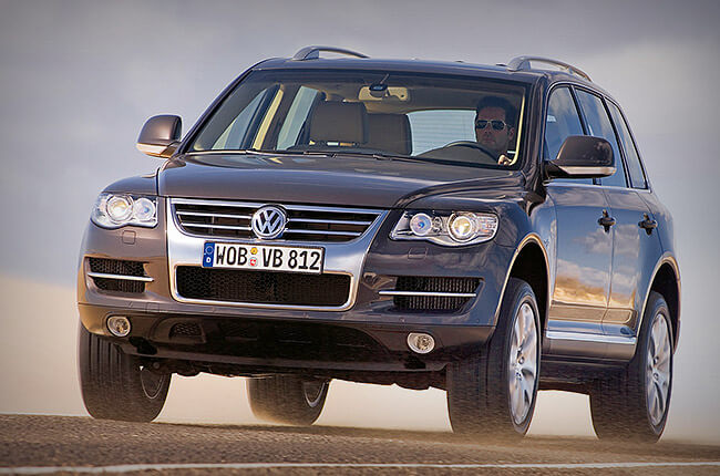 hire a Volkswagen Touareg in crete