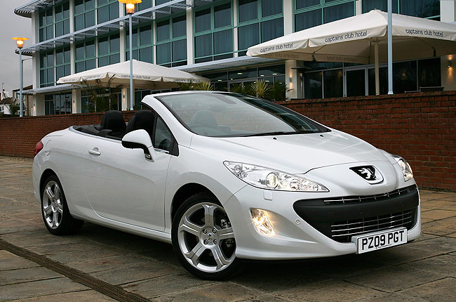 hire a Peugeot 308cc in crete