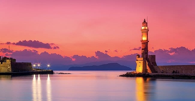 Faro di Chania