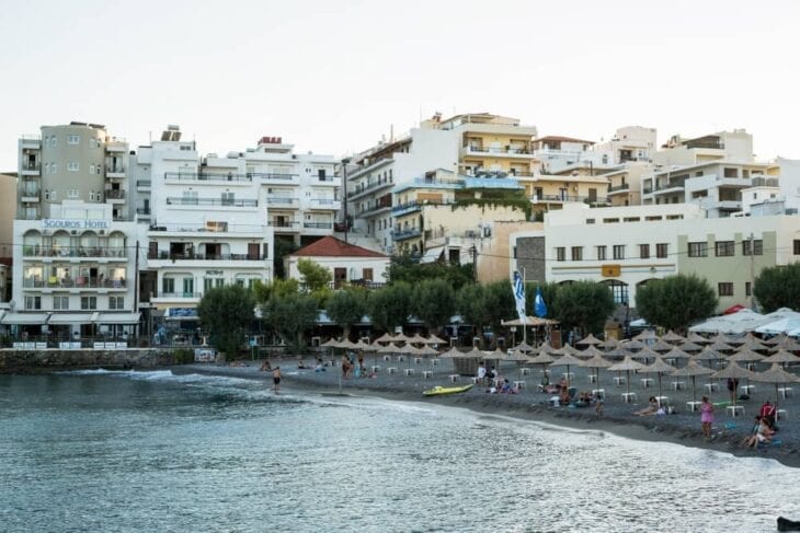 Kitroplateia beach