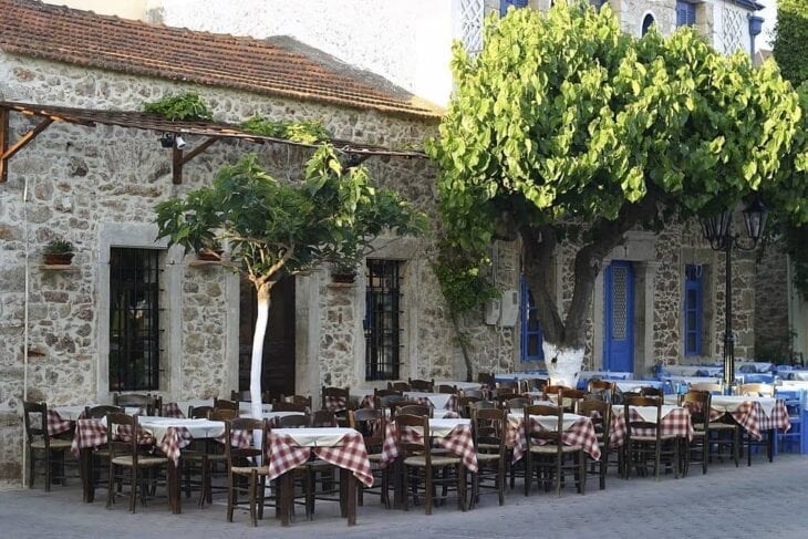 Greek Tavernas in Chersonissos Old Town