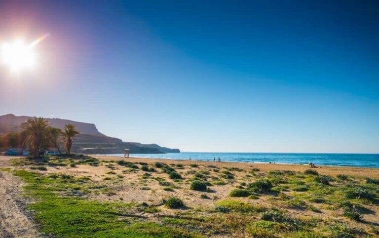 Spiaggia sabbiosa di Karteros Heraklion