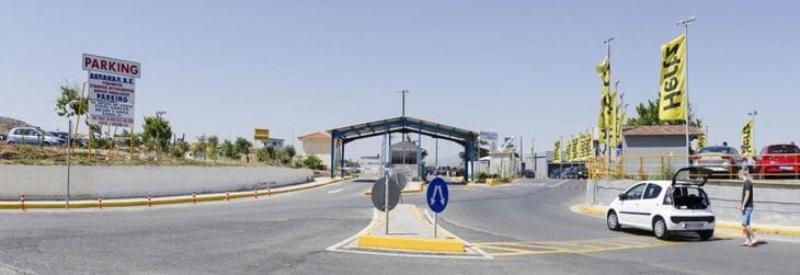 Heraklion Flughafen Parkplatz Eingang