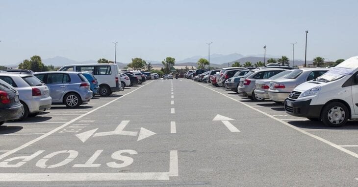 Heraklion Flughafen Parken