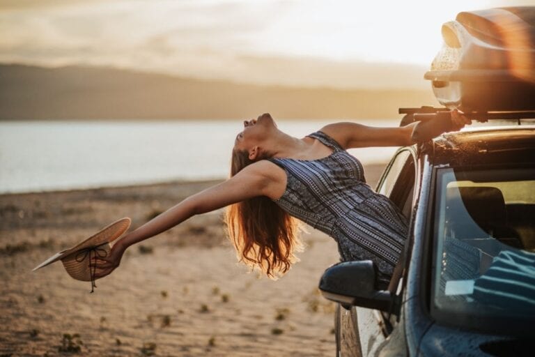 Se sentir libre avec une location de voiture en Grèce