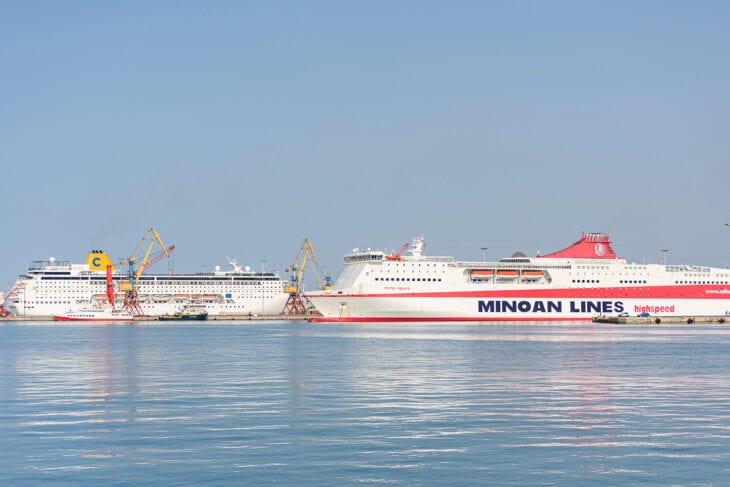 Minoan Lines Veerboot in de haven van Heraklion