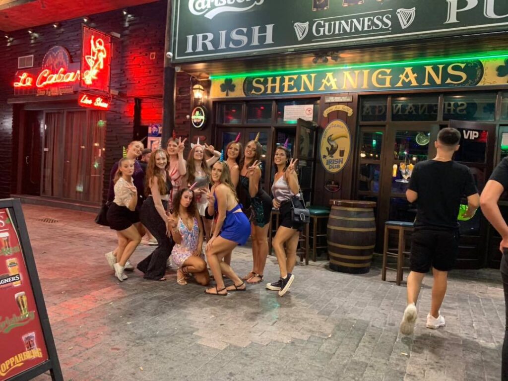 Best Pubs & Bars in Heraklion Check what not to miss!