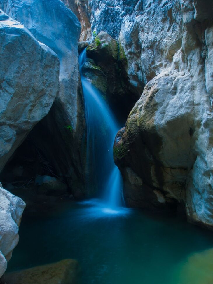 Sarakina Waterfall