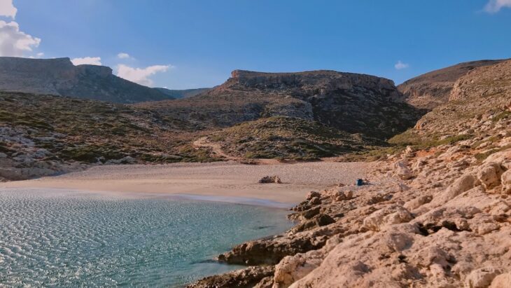 Het strand van Skinias