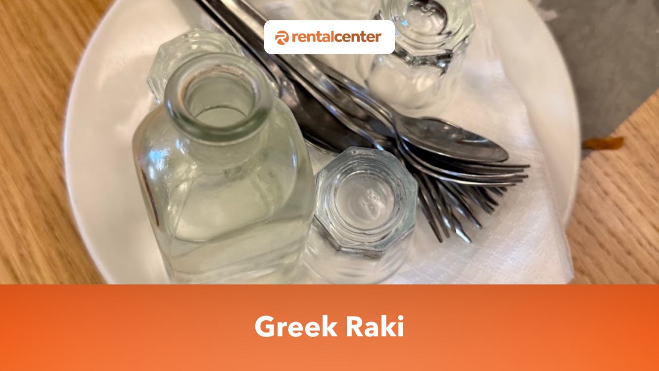 Raki Cretese (Tsikoudia Greca): Cos’è, Come Viene Prodotta e Come Berla